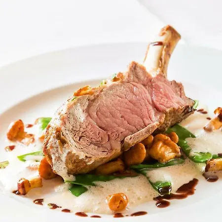 Engel בית הארחה